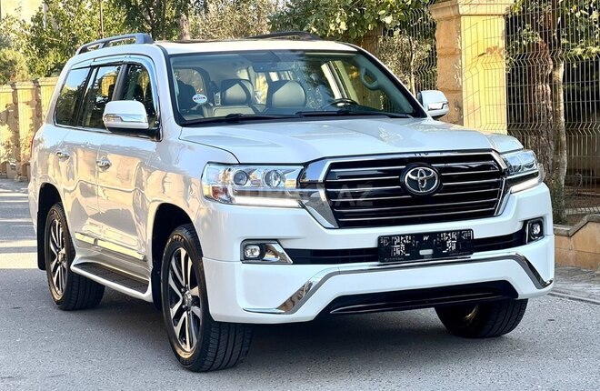 Toyota Land Cruiser 2017, 160,700 km - 4.0 l - Bakı