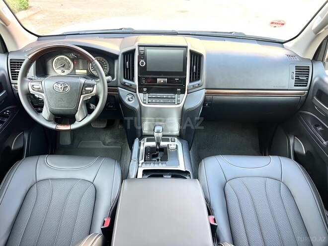 Toyota Land Cruiser 2017, 160,700 km - 4.0 l - Bakı