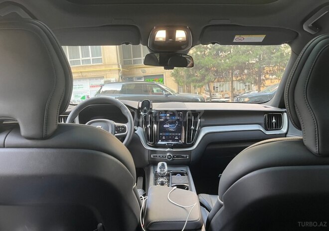 Volvo XC60 2025, 5,200 km - 2.0 l - Bakı