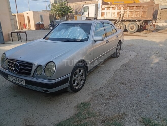 Mercedes E 230 1996, 118,561 km - 2.3 л - Bakı