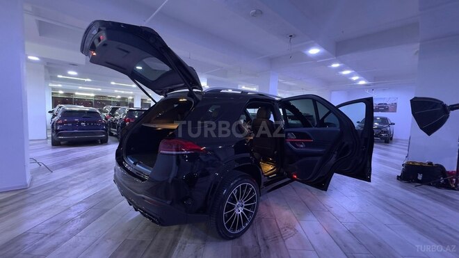 Mercedes  2022, 38,000 km - 2.0 l - Bakı