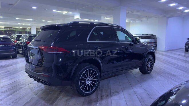 Mercedes  2022, 38,000 km - 2.0 l - Bakı