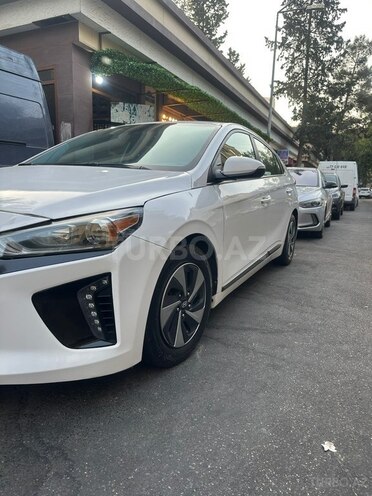 Hyundai IONIQ 2018, 273,588 km - 1.6 л - Bakı