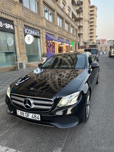 Mercedes E 220 d 2019, 177,773 km - 2.0 л - Bakı