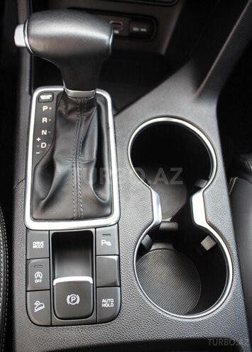 Kia Sportage 2016, 225,300 km - 2.0 l - Bakı