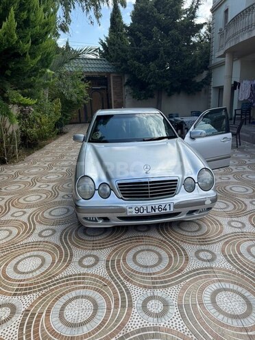 Mercedes E 270 2000, 375,190 km - 2.7 l - Bakı