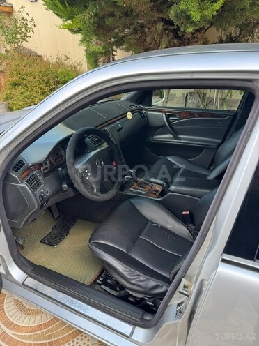 Mercedes E 270 2000, 375,190 km - 2.7 l - Bakı
