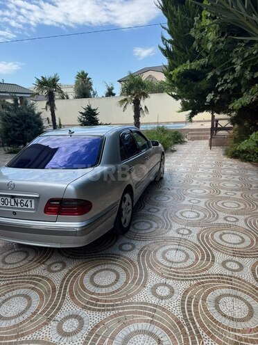 Mercedes E 270 2000, 375,190 km - 2.7 l - Bakı