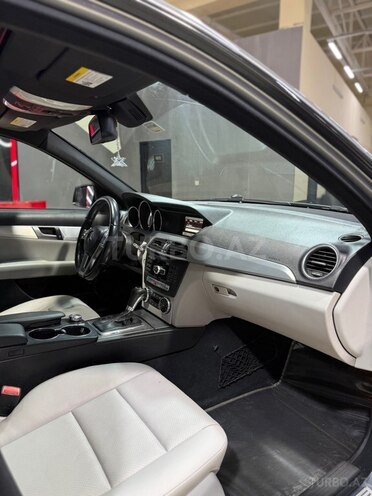 Mercedes C 250 2013, 248,777 km - 1.8 l - Sumqayıt
