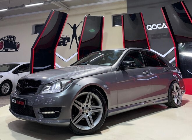 Mercedes C 250 2013, 248,777 km - 1.8 l - Sumqayıt
