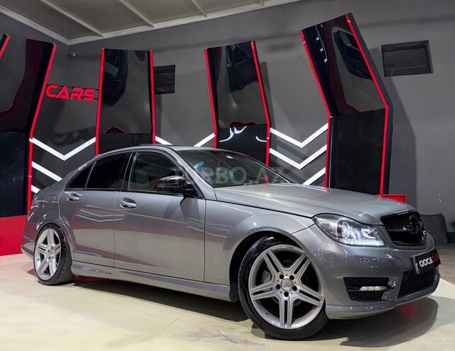 Mercedes C 250 2013, 248,777 km - 1.8 l - Sumqayıt