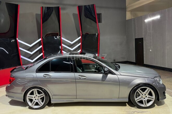 Mercedes C 250 2013, 248,777 km - 1.8 l - Sumqayıt