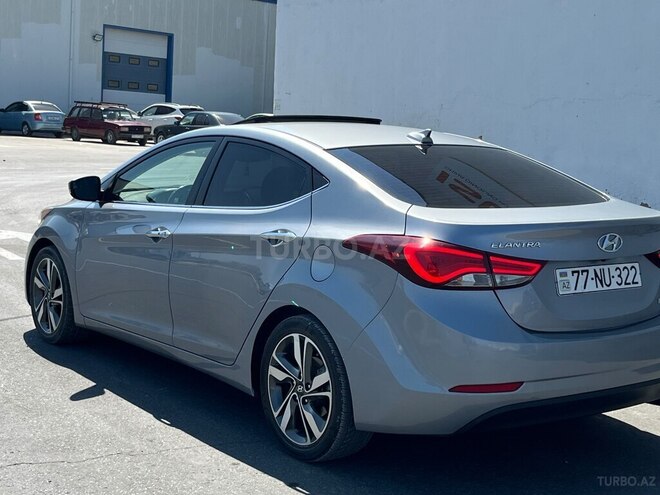 Hyundai Elantra 2015, 187,000 km - 1.8 l - Bakı