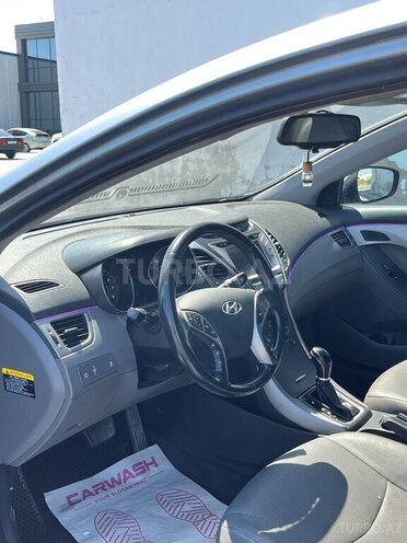 Hyundai Elantra 2015, 187,000 km - 1.8 l - Bakı
