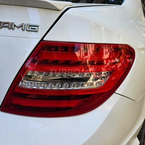 Mercedes C 250 2012, 228,366 km - 1.8 l - Bakı