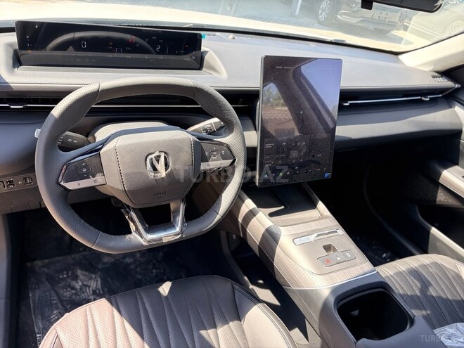 Changan Eado 2025, 0 km - 1.5 l - Bakı
