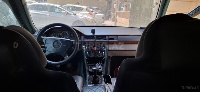 Mercedes 230 E 1989, 380,000 km - 2.3 l - Bakı
