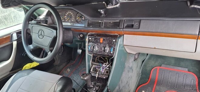 Mercedes 230 E 1989, 380,000 km - 2.3 l - Bakı