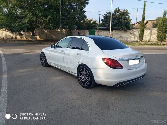 Mercedes C 300 2016, 190,000 km - 2.0 l - Sumqayıt
