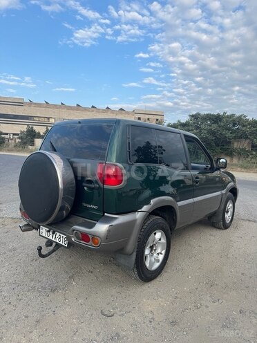 Nissan Terrano 2003, 290,000 km - 3.0 l - Bakı