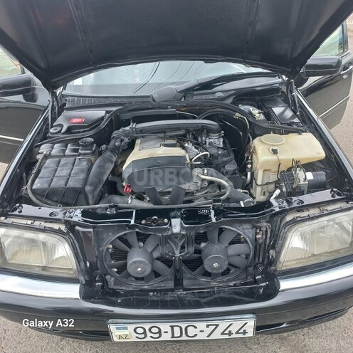 Mercedes C 230 1999, 342,123 km - 2.3 л - Qazax