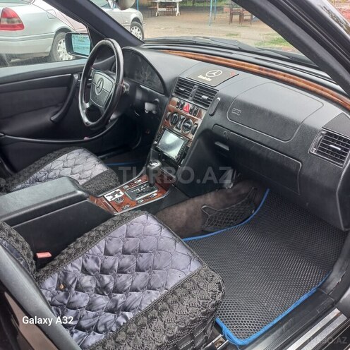 Mercedes C 230 1999, 342,123 km - 2.3 л - Qazax