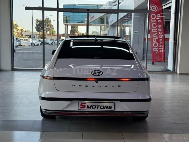 Hyundai Grandeur 2025, 16,000 km - 1.6 л - Bakı