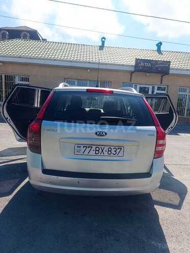 Kia  2009, 300,000 km - 1.6 l - Bakı