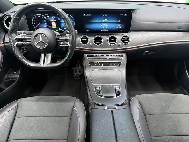 Mercedes E 220 d 2022, 84,200 km - 2.0 l - Bakı