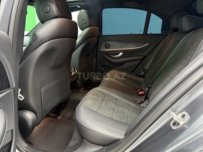 Mercedes E 220 d 2022, 84,200 km - 2.0 l - Bakı