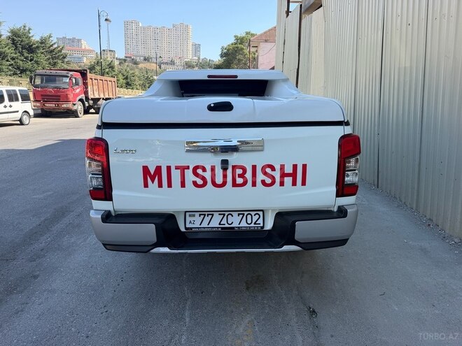 Mitsubishi L200 2023, 33,141 km - 2.4 l - Bakı