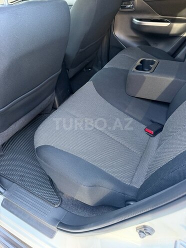 Mitsubishi L200 2023, 33,141 km - 2.4 l - Bakı