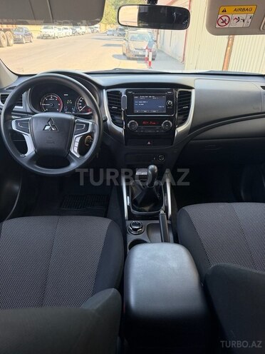 Mitsubishi L200 2023, 33,141 km - 2.4 l - Bakı