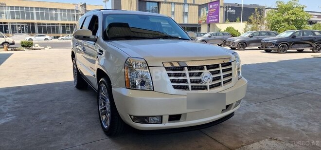 Cadillac Escalade 2011, 118,000 km - 6.2 l - Bakı