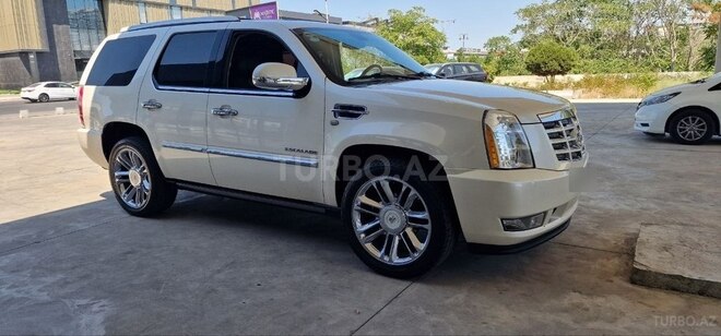 Cadillac Escalade 2011, 118,000 km - 6.2 l - Bakı