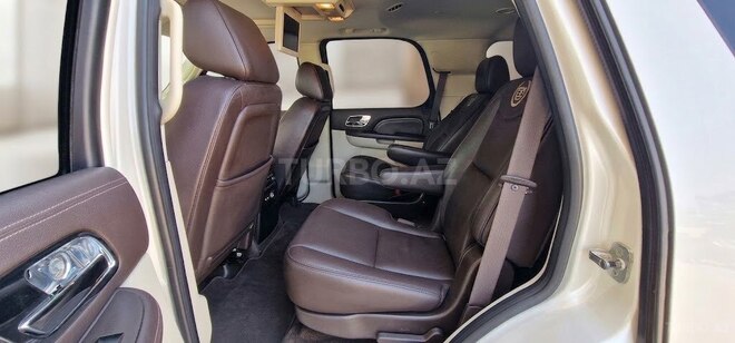 Cadillac Escalade 2011, 118,000 km - 6.2 l - Bakı