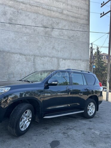 Toyota Land Cruiser Prado 2011, 384,000 km - 4.0 l - Bakı