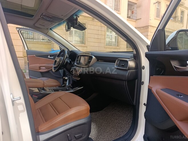 Kia Sorento 2018, 176,000 km - 2.0 l - Bakı