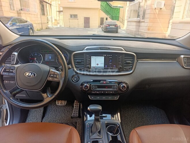 Kia Sorento 2018, 176,000 km - 2.0 l - Bakı