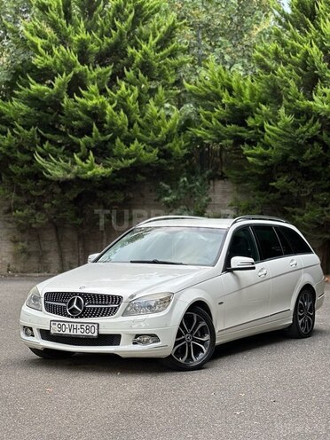 Mercedes C 220 2010, 590,000 km - 2.2 l - İsmayıllı