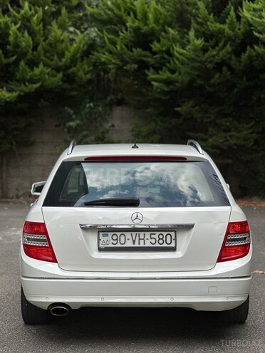 Mercedes C 220 2010, 590,000 km - 2.2 l - İsmayıllı