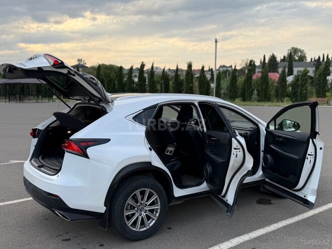 Lexus NX 300 2018, 124,000 km - 2.0 l - Gəncə