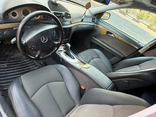 Mercedes E 240 2002, 365,000 km - 2.6 l - Bakı