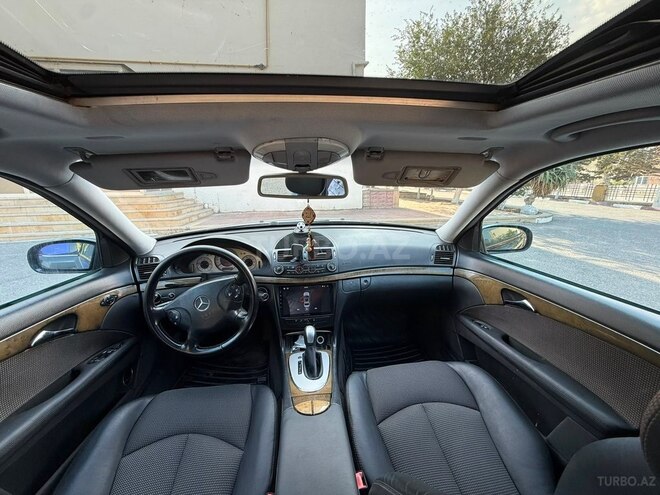 Mercedes E 240 2002, 365,000 km - 2.6 l - Bakı