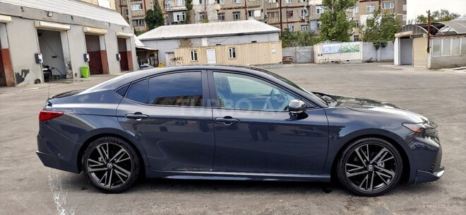 Toyota Camry 2025, 27,300 km - 2.5 l - Bakı