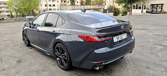 Toyota Camry 2025, 27,300 km - 2.5 l - Bakı