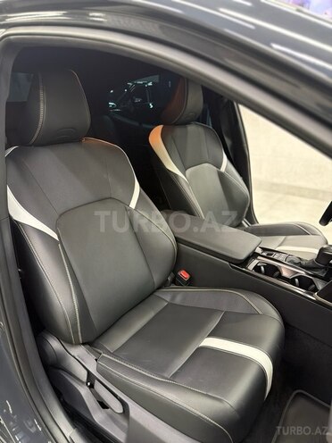 Toyota Camry 2024, 20,000 km - 2.5 l - Bakı