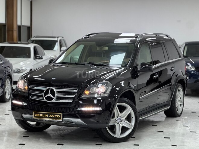 Mercedes GL 500 4MATIC 2012, 247,000 km - 5.5 l - Bakı