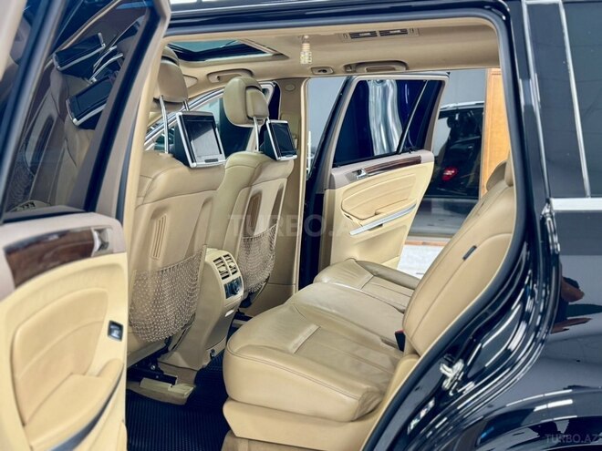 Mercedes GL 500 4MATIC 2012, 247,000 km - 5.5 l - Bakı
