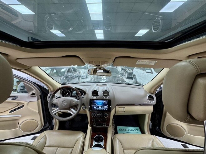 Mercedes GL 500 4MATIC 2012, 247,000 km - 5.5 l - Bakı